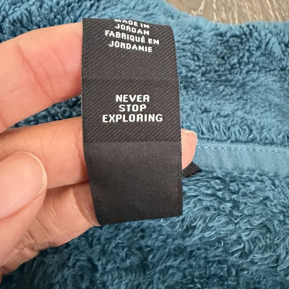 The North Face Womens Osito Jacket Blue Size Medium Full‎ Zip Soft Cozy Gorpcore - Picture 13 of 16